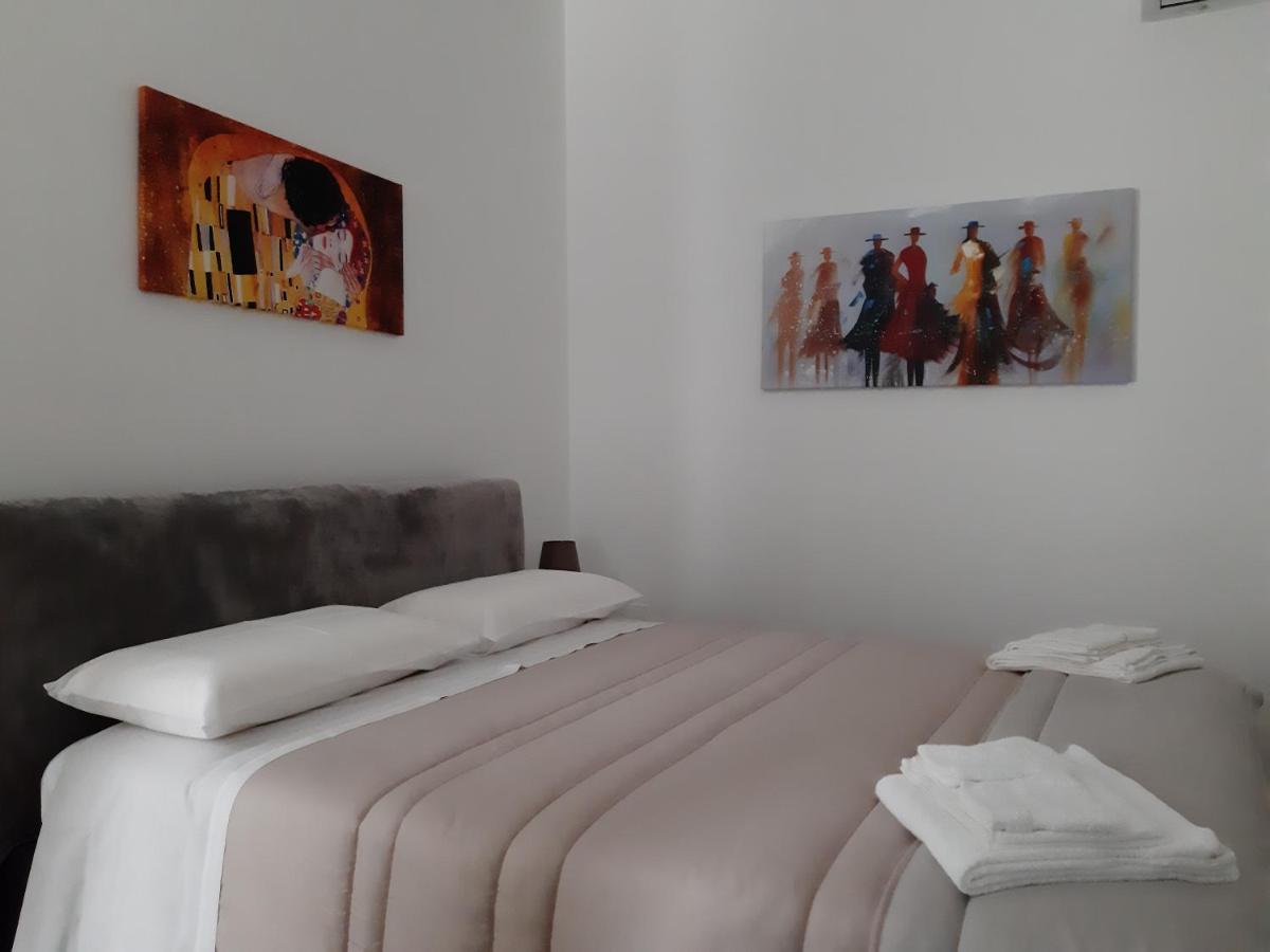 バーリCasa Luciaアパートメント エクステリア 写真